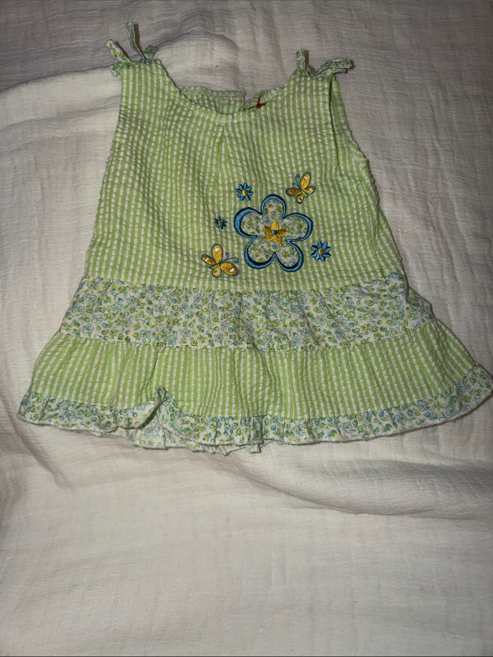 VTG Fisher-Price Seersucker Green Floral Embroidered Dress Ruffle- Size 12Months